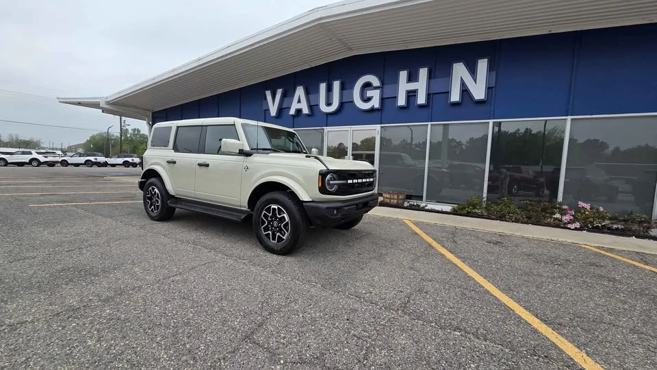 2026 Ford Bronco 6th Gen - Image 3 of 10