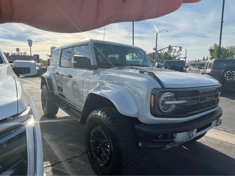 2026 Ford Bronco Raptor 6th Gen - Image 3 of 5