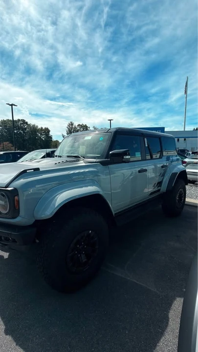2026 Ford Bronco Raptor 6th Gen - Image 2 of 12