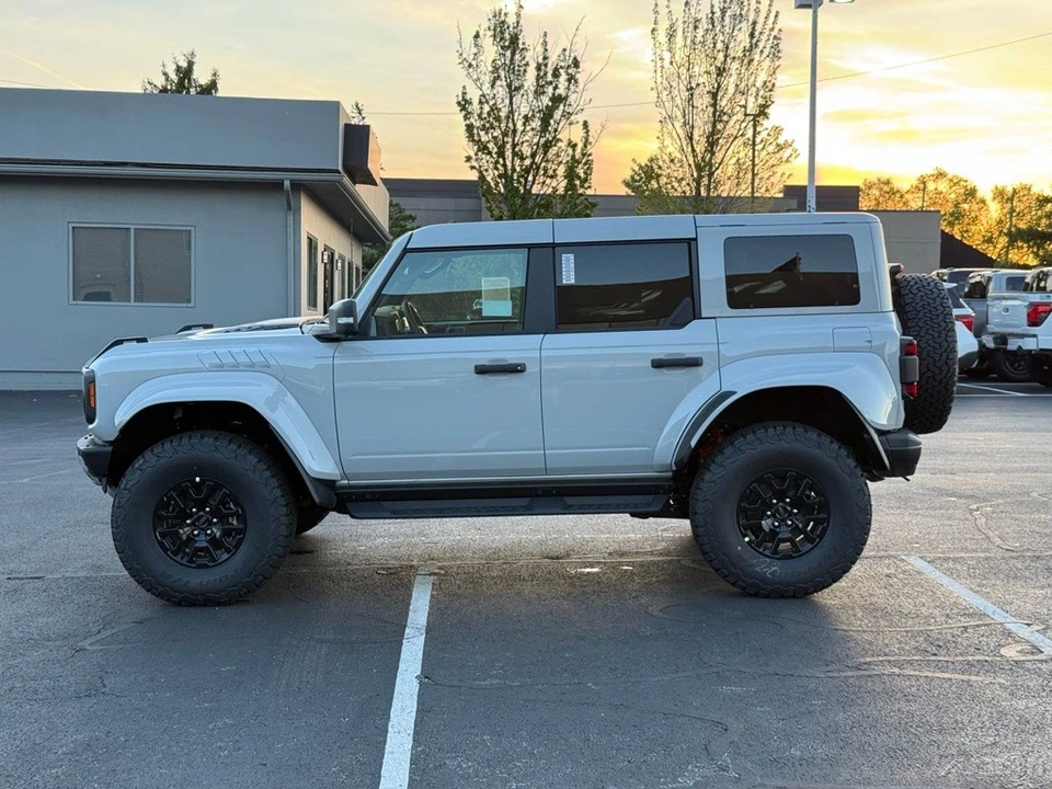 2026 Ford Bronco Raptor 6th Gen - Image 2 of 24