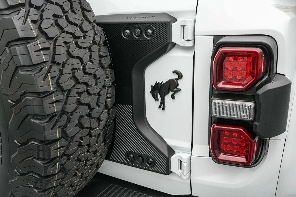 2026 Ford Bronco Raptor 6th Gen - Image 24 of 31