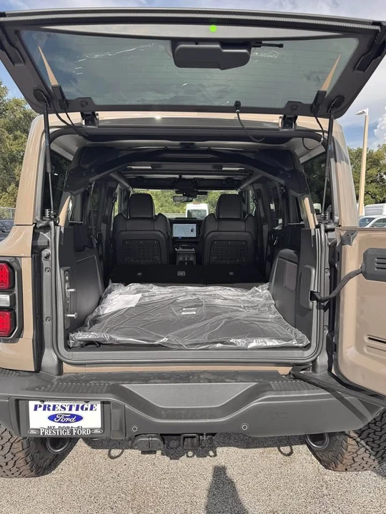 2026 Ford Bronco Raptor 6th Gen - Image 18 of 20