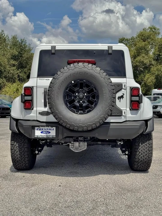 2026 Ford Bronco Raptor 6th Gen - Image 8 of 20