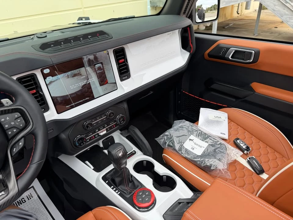 2026 Ford Bronco Raptor 6th Gen - Image 19 of 20