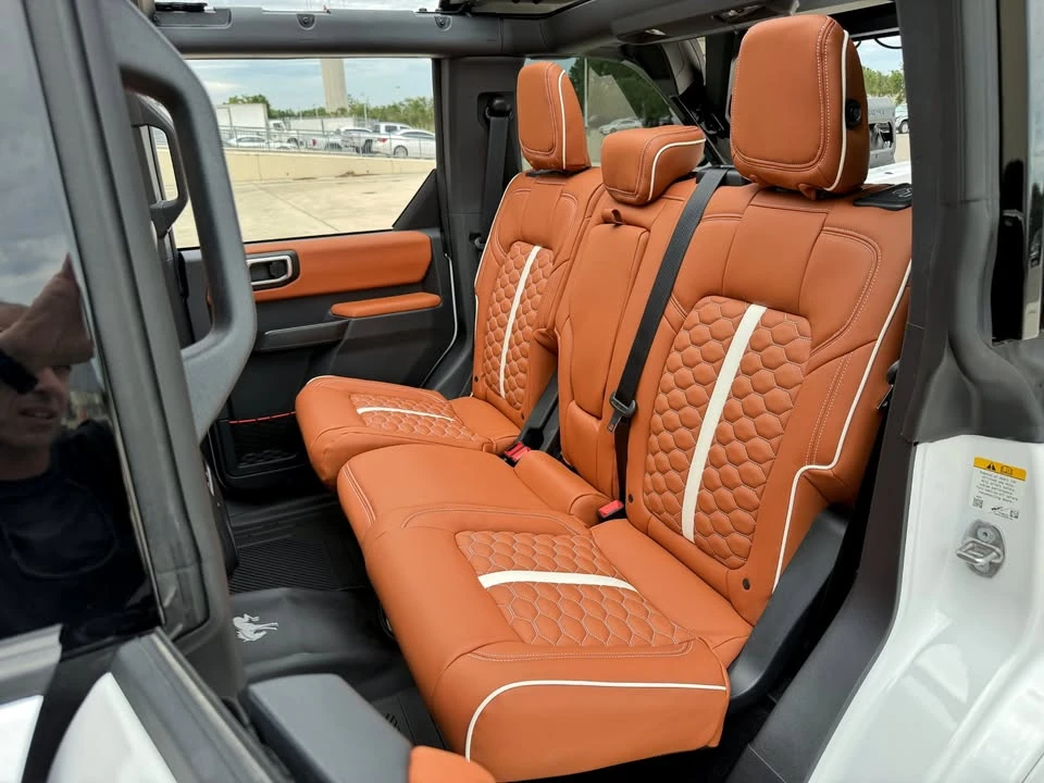2026 Ford Bronco Raptor 6th Gen - Image 16 of 20