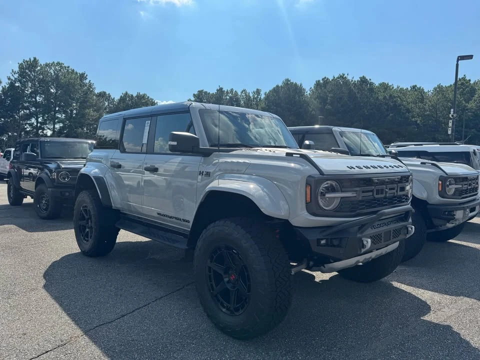 2026 Ford Bronco Raptor 6th Gen - Image 2 of 6