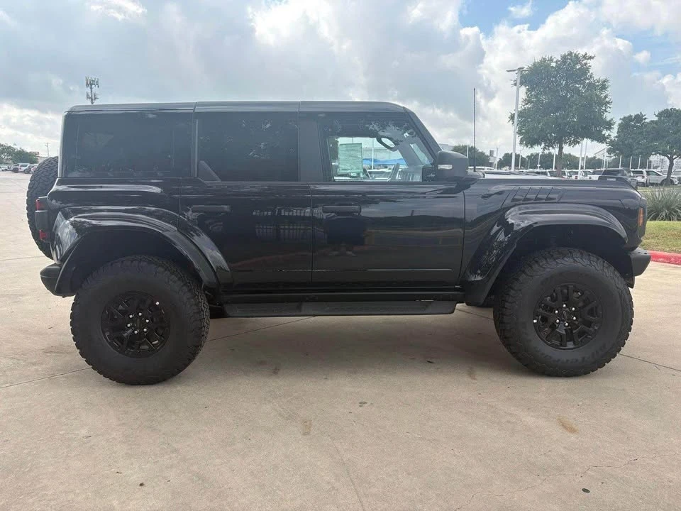 2026 Ford Bronco Raptor 6th Gen - Image 3 of 6