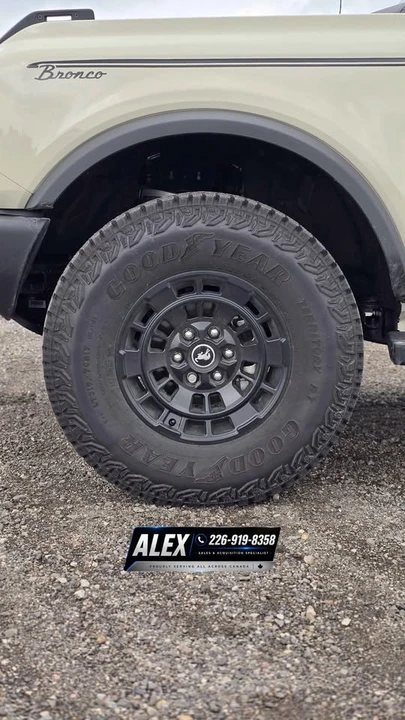 2026 Ford Bronco 6th Gen - Image 19 of 20