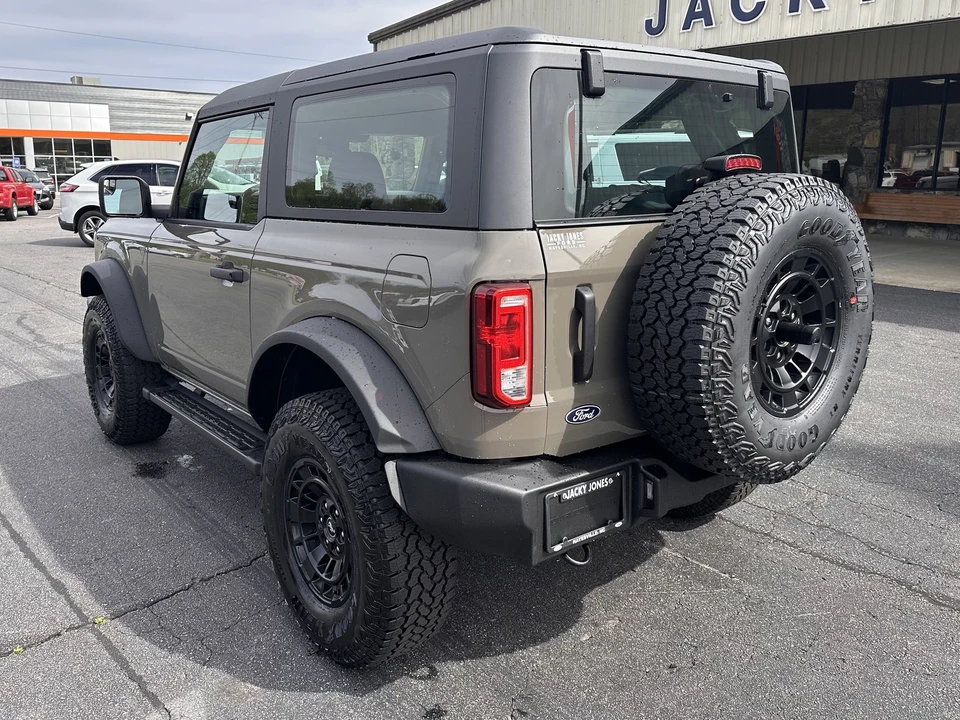 2026 Ford Bronco 6th Gen - Image 8 of 29