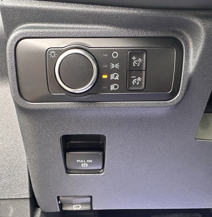 2026 Ford Bronco 6th Gen - Image 17 of 29