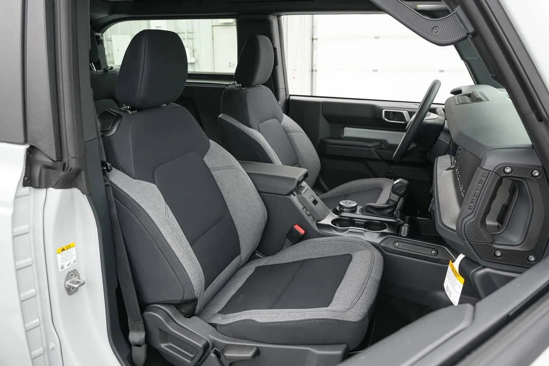 2026 Ford Bronco 6th Gen - Image 25 of 28