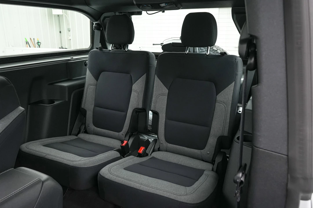 2026 Ford Bronco 6th Gen - Image 22 of 28