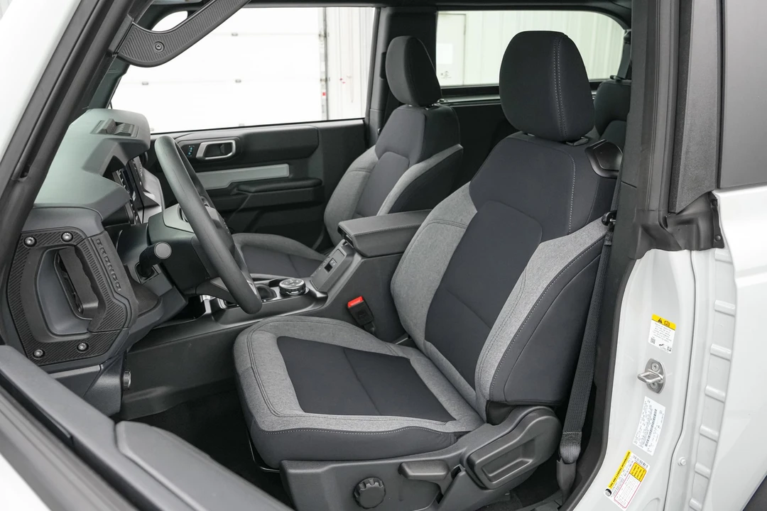 2026 Ford Bronco 6th Gen - Image 13 of 28