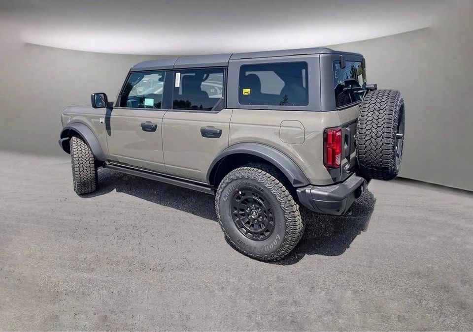 2026 Ford Bronco 6th Gen - Image 5 of 6