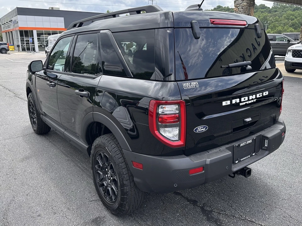 2026 Ford Bronco 6th Gen - Image 5 of 29