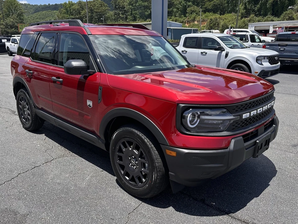 2026 Ford Bronco 6th Gen - Image 4 of 30