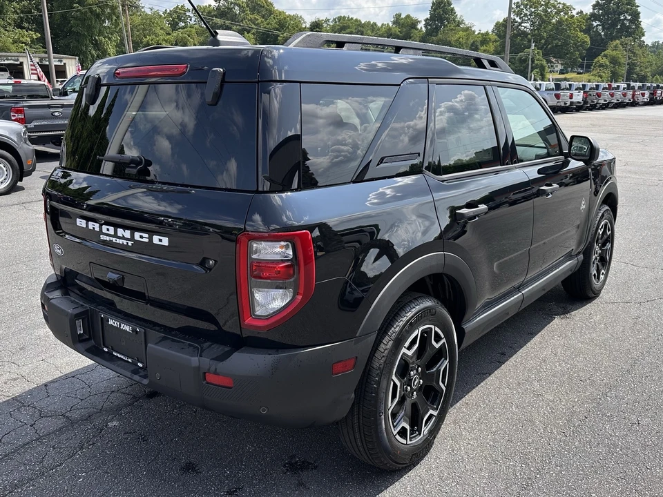 2026 Ford Bronco Sport - Image 6 of 31