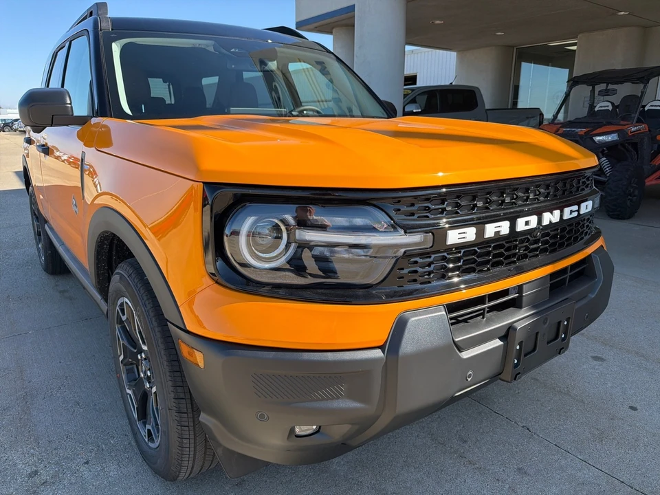 2026 Ford Bronco Sport - Image 4 of 21