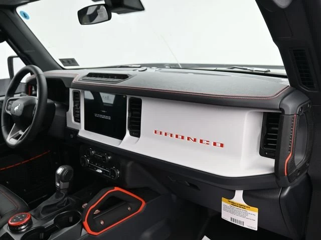 2026 Ford Bronco 6th Gen - Image 9 of 20