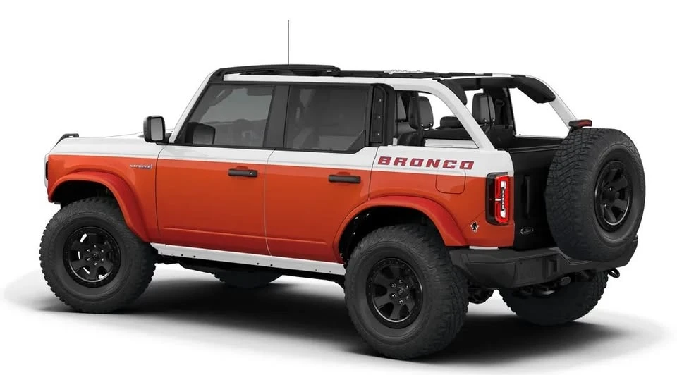 2026 Ford Bronco 6th Gen - Image 4 of 10