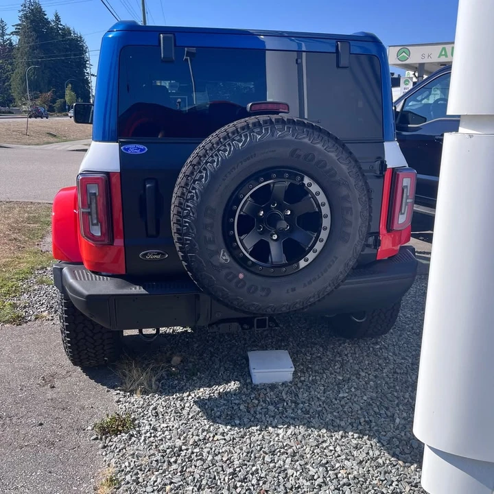 2026 Ford Bronco 6th Gen - Image 5 of 10