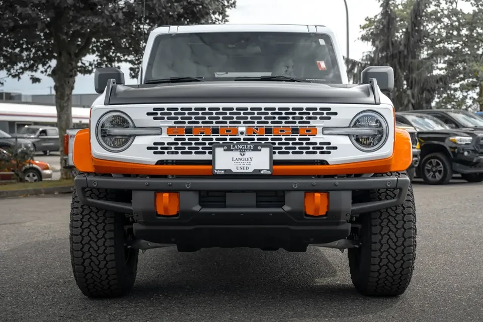 2026 Ford Bronco 6th Gen - Image 3 of 8