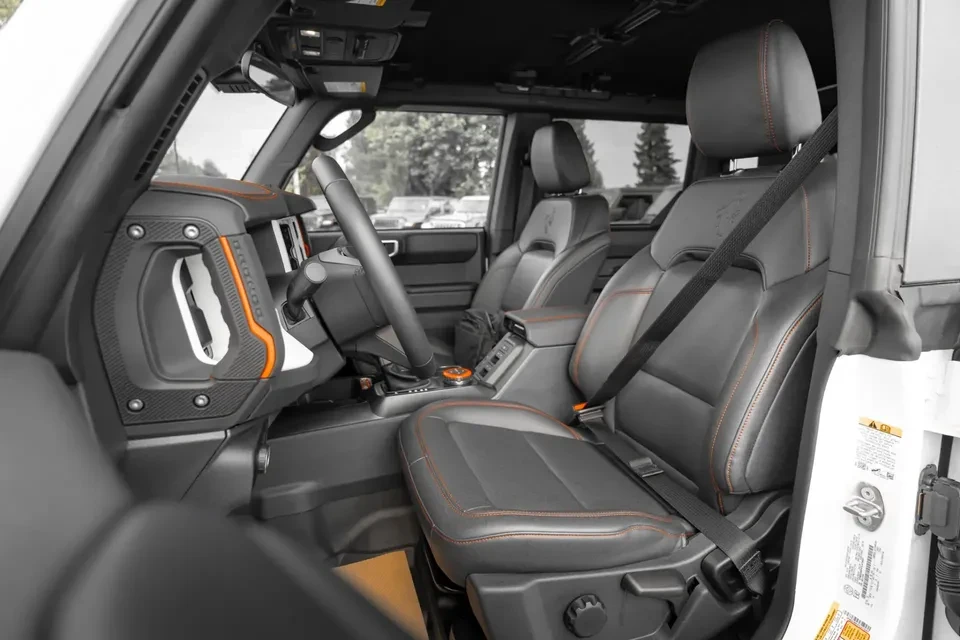 2026 Ford Bronco 6th Gen - Image 6 of 8