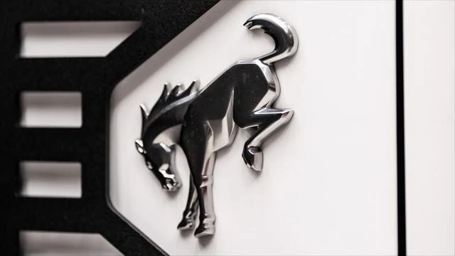 2026 Ford Bronco 6th Gen - Image 12 of 31