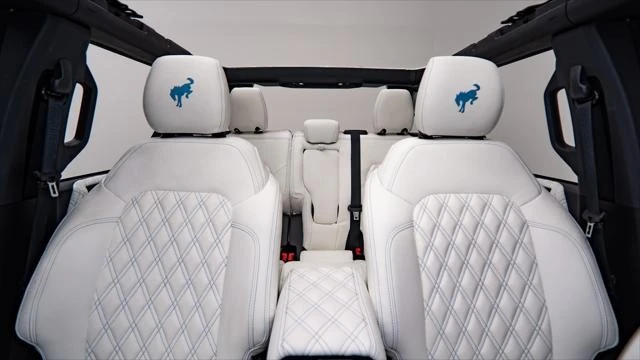 2026 Ford Bronco 6th Gen - Image 28 of 31