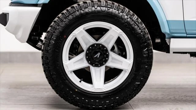 2026 Ford Bronco 6th Gen - Image 20 of 31