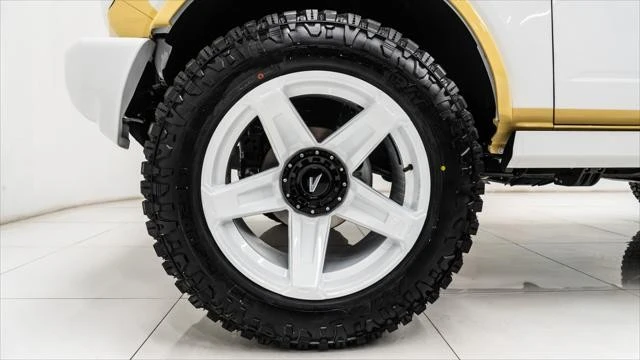 2026 Ford Bronco 6th Gen - Image 18 of 31