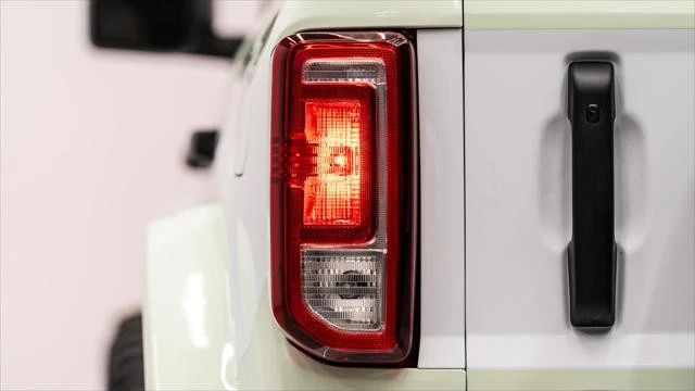 2026 Ford Bronco 6th Gen - Image 13 of 31