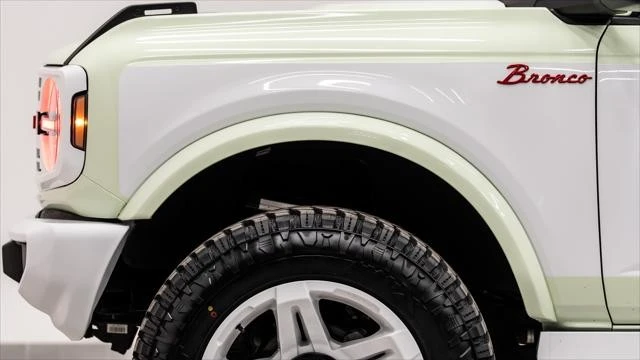 2026 Ford Bronco 6th Gen - Image 16 of 31
