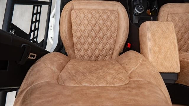 2026 Ford Bronco 6th Gen - Image 27 of 31