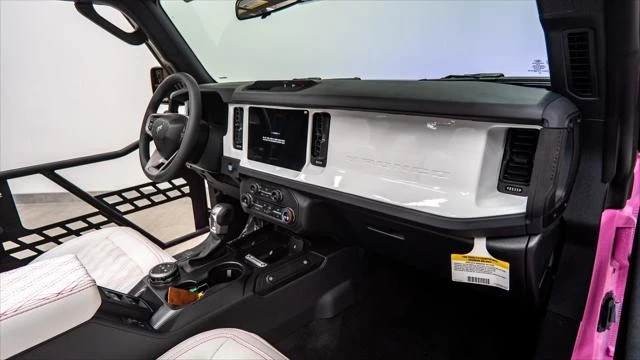 2026 Ford Bronco 6th Gen - Image 25 of 31