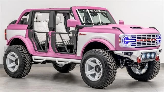 2026 Ford Bronco 6th Gen - Image 13 of 31