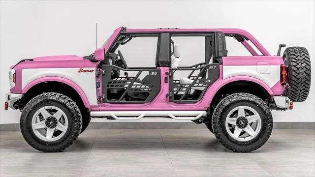 2026 Ford Bronco 6th Gen - Image 18 of 31