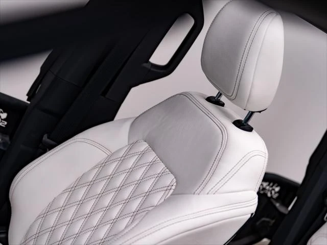 2026 Ford Bronco 6th Gen - Image 17 of 31