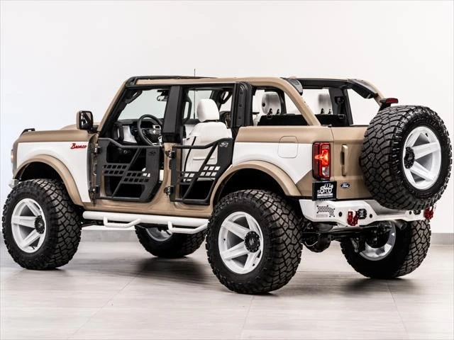 2026 Ford Bronco 6th Gen - Image 15 of 31