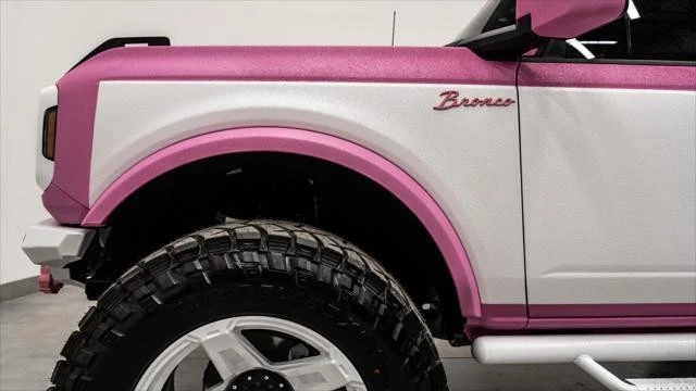 2026 Ford Bronco 6th Gen - Image 14 of 21