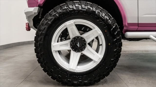 2026 Ford Bronco 6th Gen - Image 16 of 21
