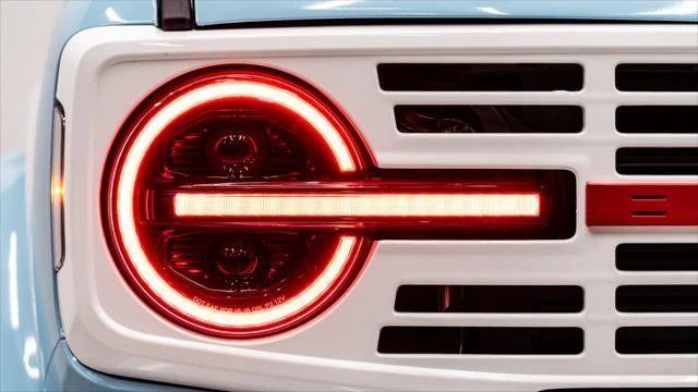 2026 Ford Bronco 6th Gen - Image 28 of 31
