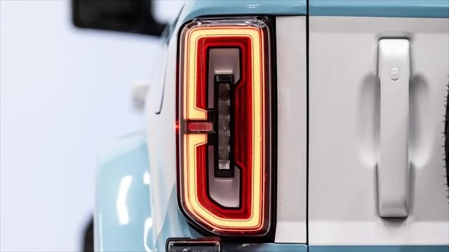 2026 Ford Bronco 6th Gen - Image 13 of 31