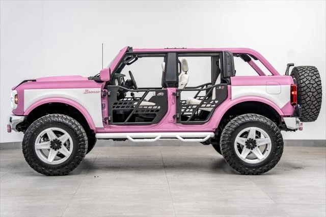 2026 Ford Bronco 6th Gen - Image 18 of 21