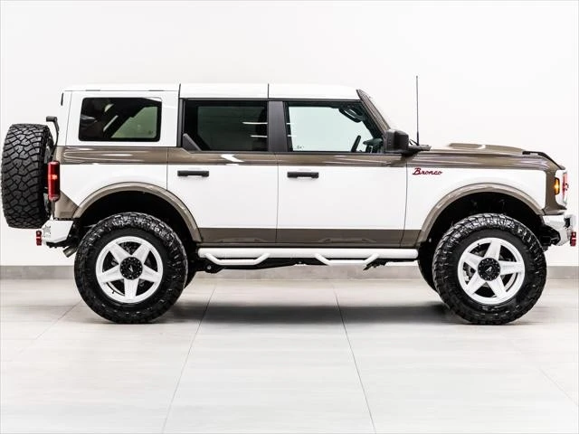 2026 Ford Bronco 6th Gen - Image 14 of 31