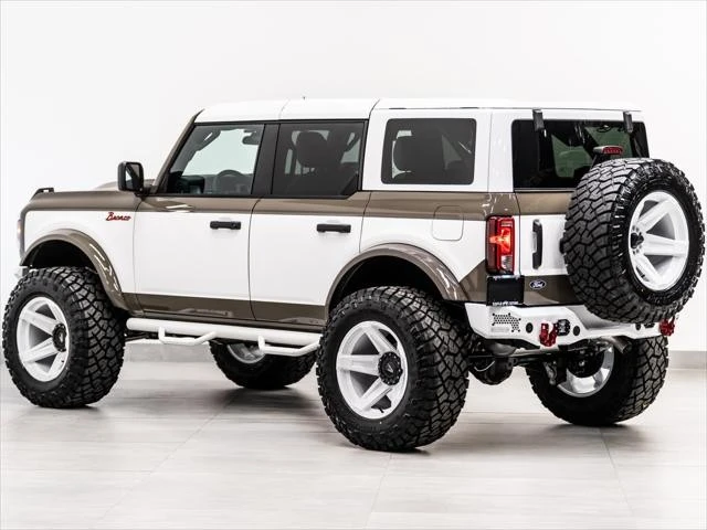 2026 Ford Bronco 6th Gen - Image 18 of 31