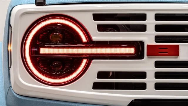2026 Ford Bronco 6th Gen - Image 27 of 31