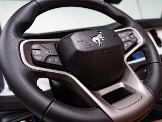 2026 Ford Bronco 6th Gen - Image 26 of 31