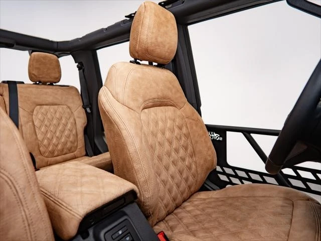2026 Ford Bronco 6th Gen - Image 28 of 31