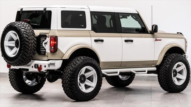 2026 Ford Bronco 6th Gen - Image 10 of 31